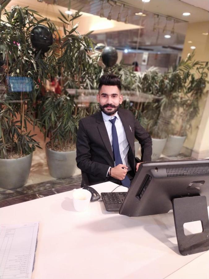 Hotel Unite Патханкот Экстерьер фото